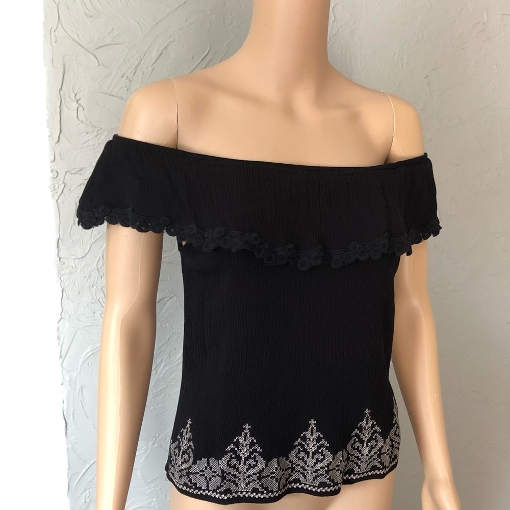 Chloe K Embroidered Off-Shoulder Lace Trim Top